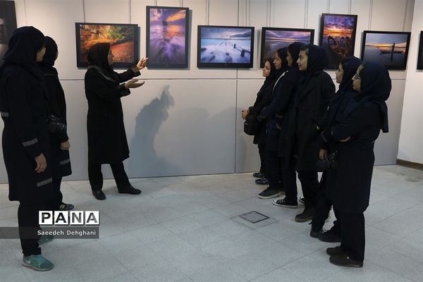 بازدید از نمایشگاه عکس در شیراز