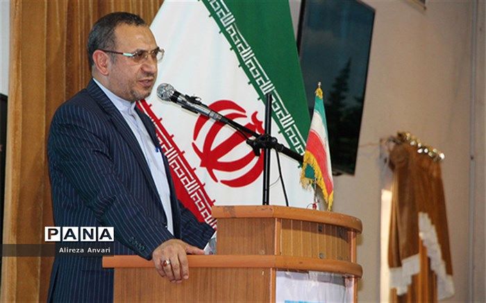 امور فرهنگی و دینی با رفتار نرم اثربخش  است