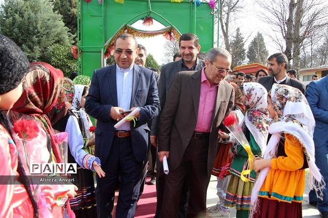 همایش تجلیل از فعالان عرصه تربیت مازندران