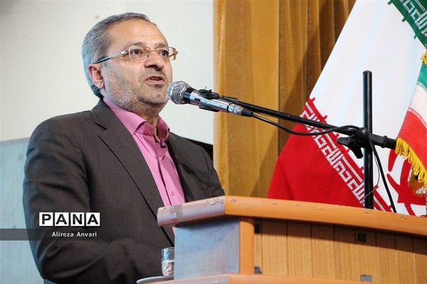 همایش تجلیل از فعالان عرصه تربیت مازندران