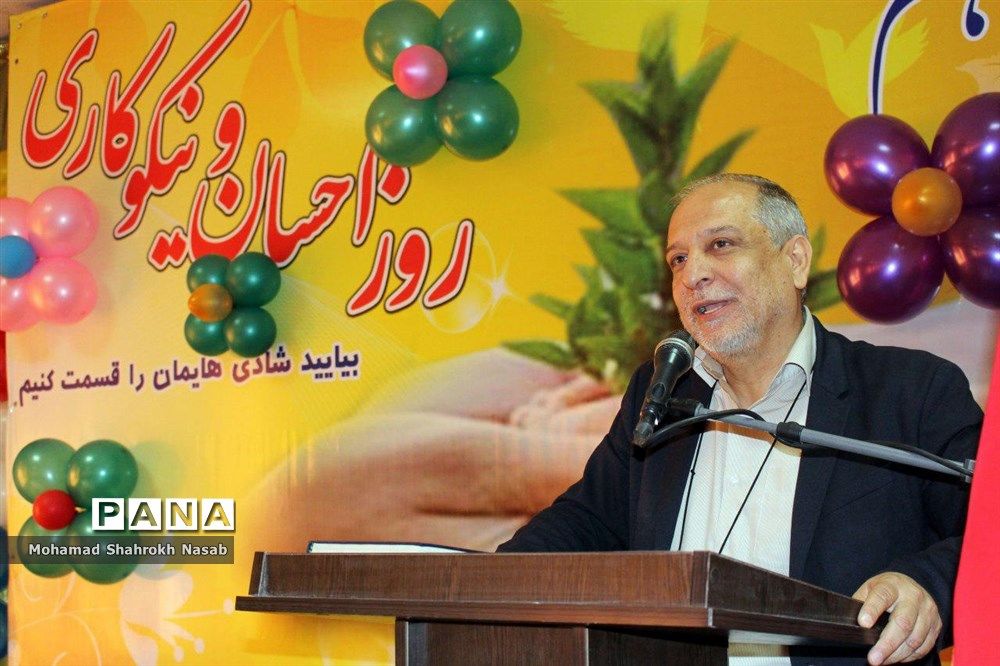 جشن نیکوکاری در دبستان معرفت ناحیه 4 اهواز