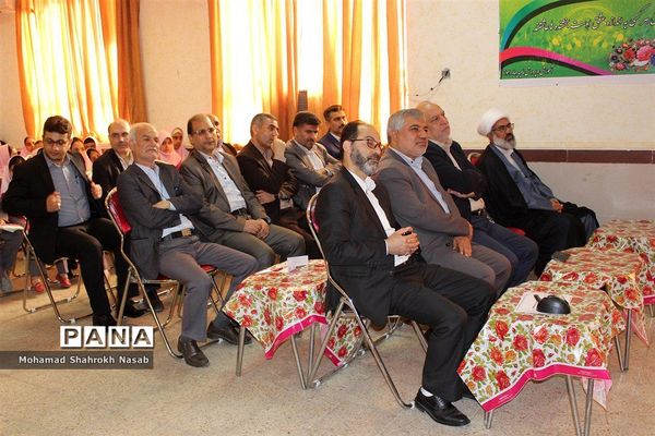 جشن نیکوکاری در دبستان معرفت ناحیه 4 اهواز