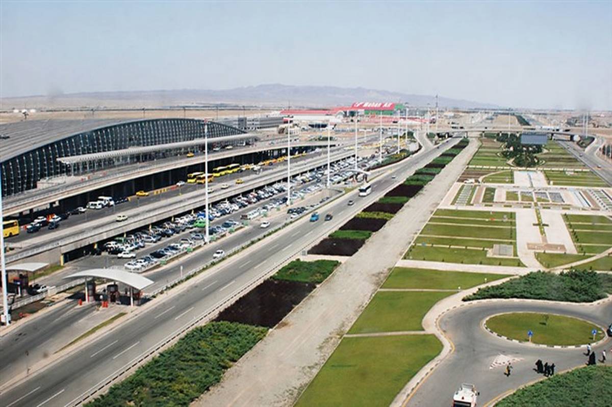 مدیرکل دفتر کسب‌وکار شرکت شهر فرودگاهی امام اعلام کرد:‌ تشدید برخورد با گرانفروشی در ایام نوروز