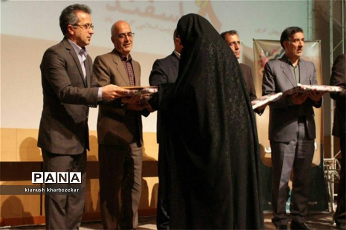 آیین تجلیل از مربیان و معاونین پرورشی آذربایجان غربی برگزار شد