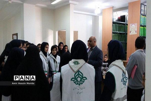 بازدید دانش آموزان از تامین اجتماعی شهرستان طبس
