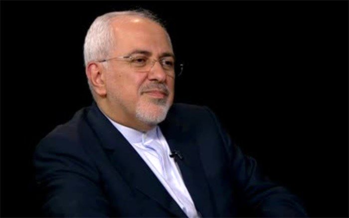 ظریف: اینکه تصویر من را با یک پیت نفت در دست چاپ کنند، تحقیر جواد ظریف نیست، تحقیر مردم ایران است