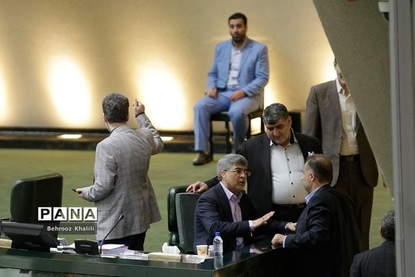 جلسه استیضاح وزرای راه وشهرسازی و تعاون، کار و رفاه اجتماعی