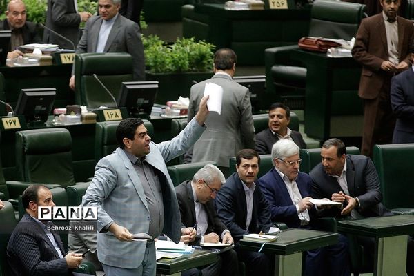 جلسه استیضاح وزرای راه وشهرسازی و تعاون، کار و رفاه اجتماعی