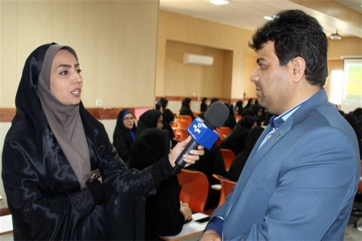۱۴ دانش آموز استان  بوشهر به شورای دانش آموزی راه می‌یابند