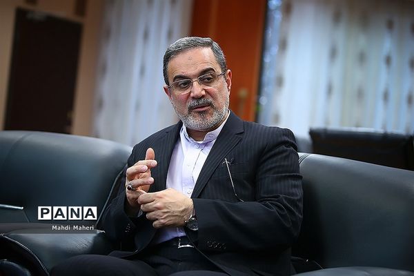 گفت و گو اختصاصی  پانا با  وزیر آموزش و پرورش