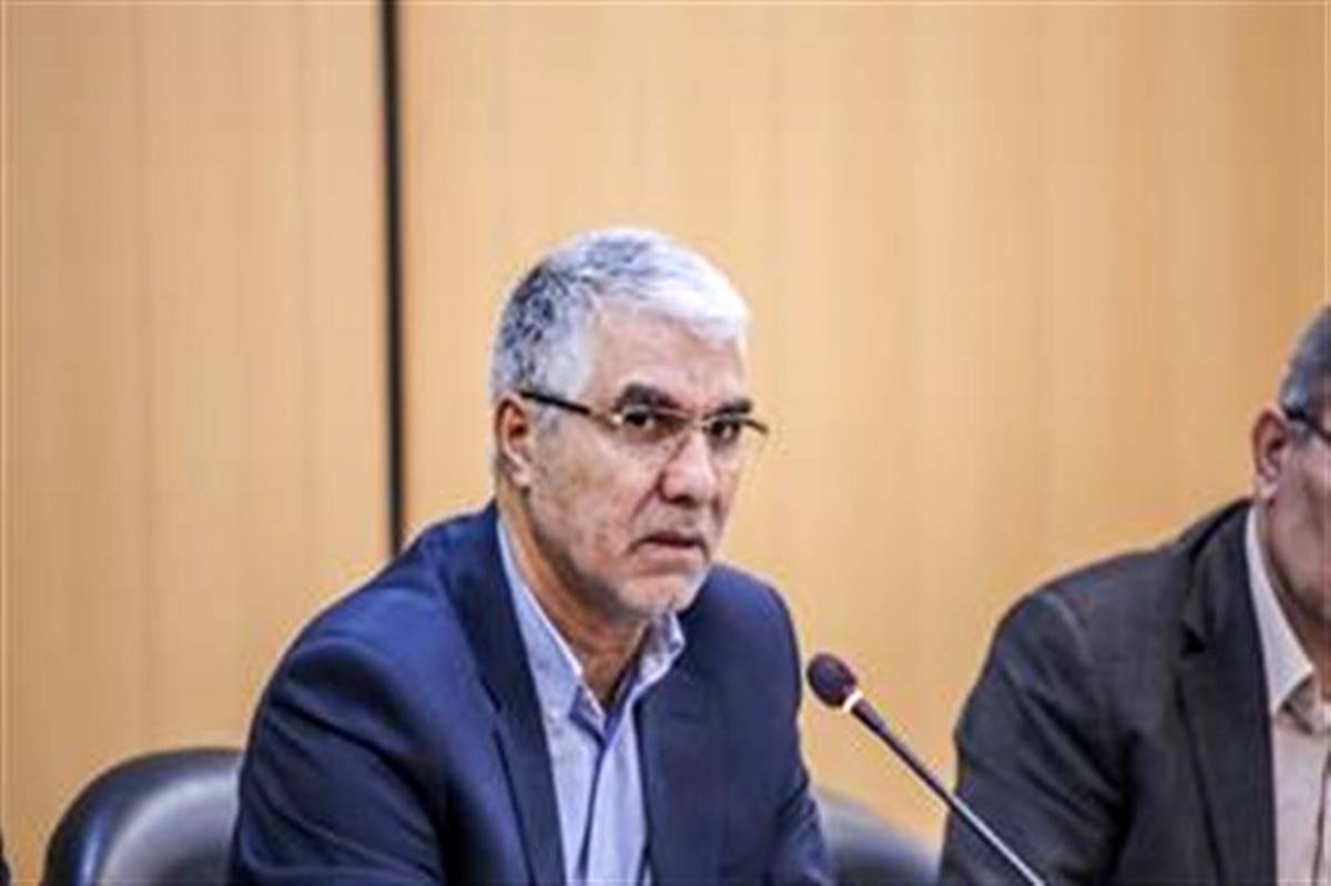 استاندار فارس: همه باید در تحقق شعار سال حمایت از کالای ایرانی تلاش کنند