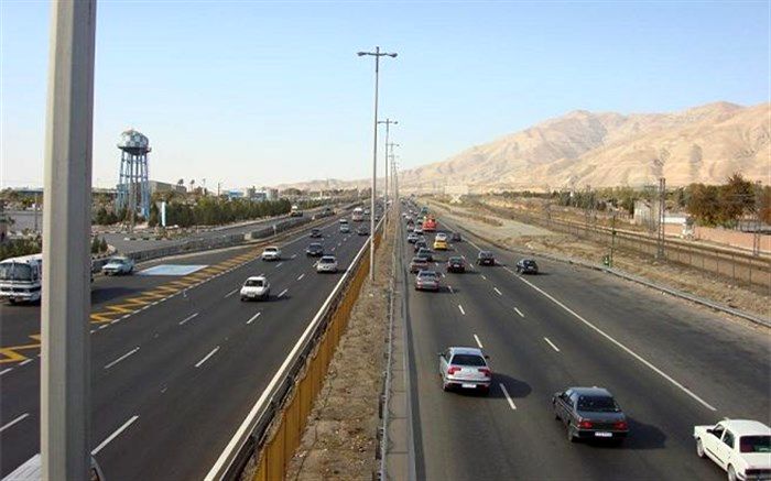 ممنوعیت تردد خودروهای سنگین در محور جاده قدیم میانه - تبریز از ۲۵ اسفند