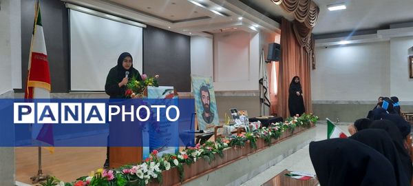 جشن روز دانش آموز در دبیرستان مهشید مصلی نژاد 