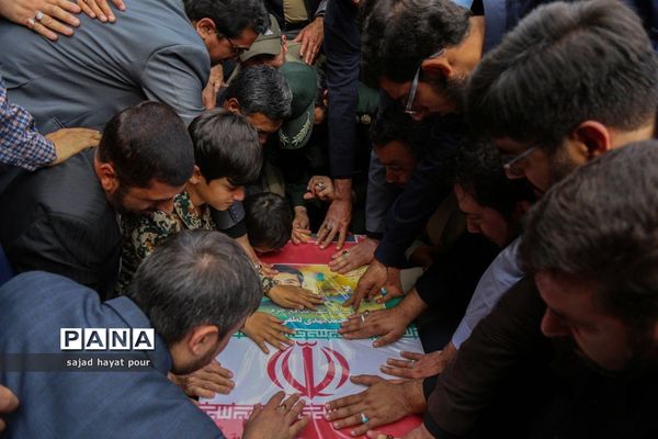 تشییع پیکر شهید مدافع حرم محمد مهدی لطفی نیاسر