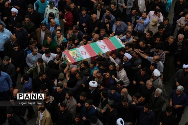 تشییع پیکر شهید مدافع حرم محمد مهدی لطفی نیاسر