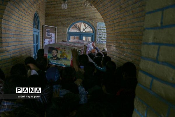 تشییع پیکر شهید مدافع حرم محمد مهدی لطفی نیاسر