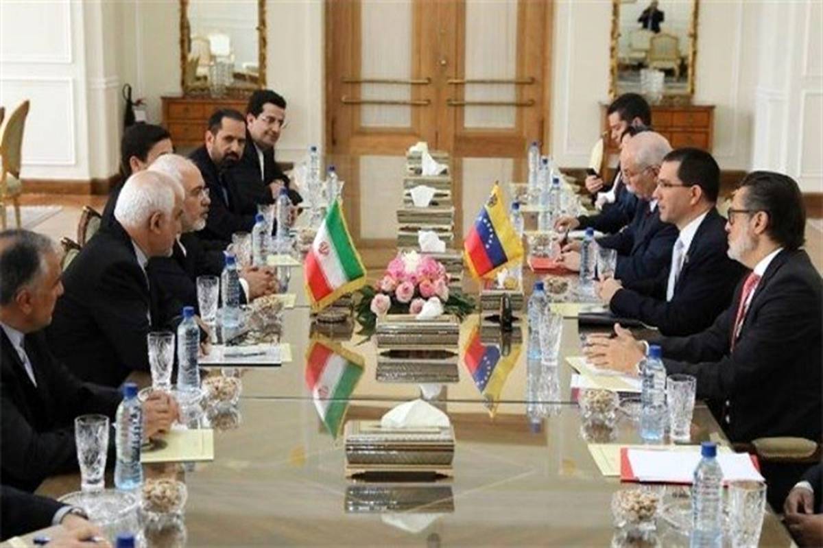 ظریف با وزیر امور خارجه ونزوئلا دیدار کرد