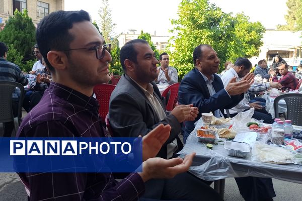 برگزاری جشن عید غدیر در اداره آموزش و پرورش ناحیه 3 شیراز