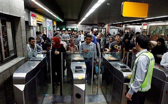 تدوین دستورالعمل تخفیف‌ کارت بلیت مدت‌دار مترو تهران