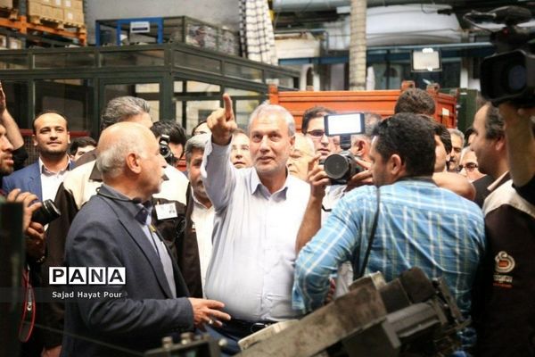 سفر علی ربیعی وزیر کار و امور اجتماعی به قم و دیدار با مراجع عظام تقلید