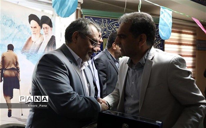 حضور مسئولین استان البرز در جشن اعیاد شعبانیه و آیین تکریم از جانبازان و پاسداران