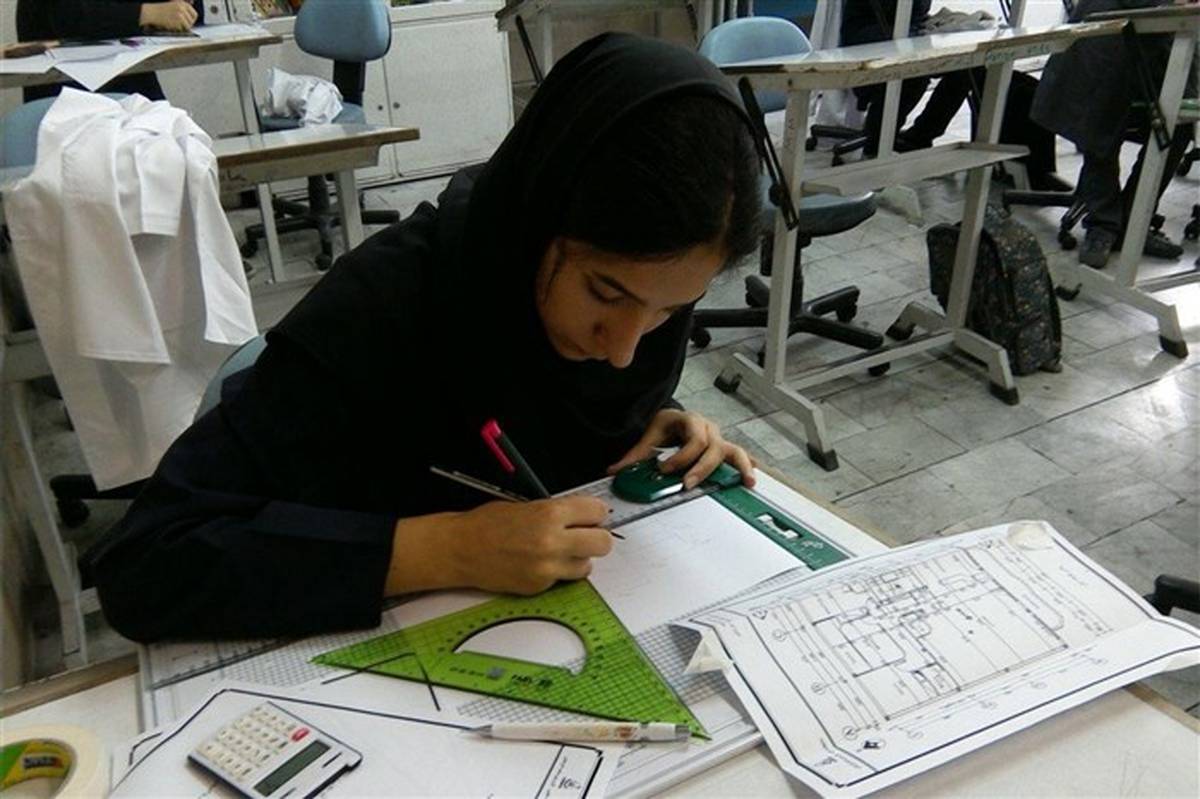 رقابت 92 هنرجوی منتخب فارس در شانزدهمین دوره مسابقات علمی کاربردی شاخه کاردانش در شیراز