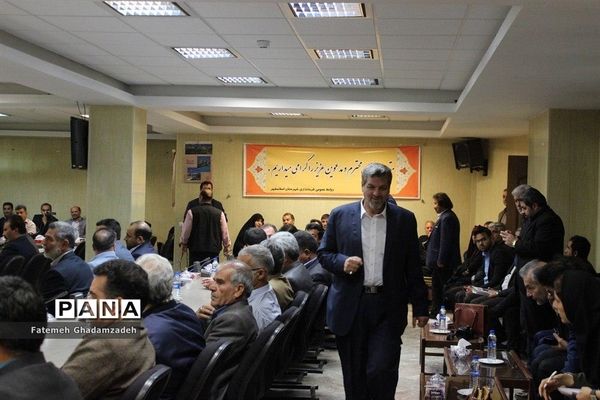 همایش گرامیداشت روز شوراهای شهر و روستا در اسلامشهر