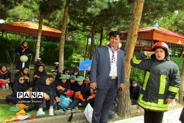 اردوی ارزیابی تشکیلاتی پیشتازان سازمان دانش آموزی ناحیه هفت مشهد