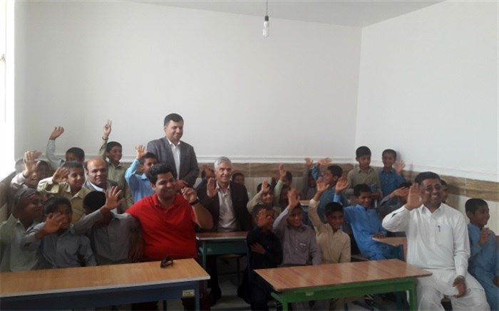 افتتاح مدرسه 6 کلاسه خیر ساز در روستای شهید کلاهدوز منطقه بمپور در سیستان و بلوچستان
