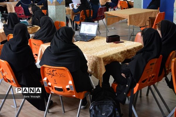 استارت آپی در هنرستان دخترانه گلشن شهریار