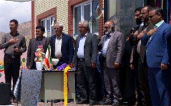 افتتاح مدرسه ۱۲ کلاسه خیرساز شهدای هیو شهرستان ساوجبلاغ در هفته گرامیداشت مقام معلم