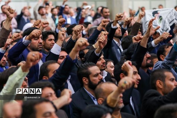 محفل انس با قرآن کریم در حضور رهبر معظم انقلاب