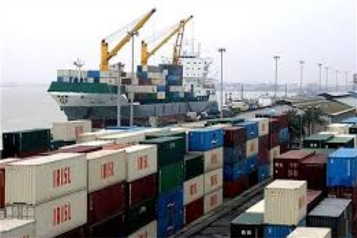 ۶میلیون و ۸۳۹ هزار تن کالا از مرزهای زمینی کشور به سایر کشورها صادر شد.
