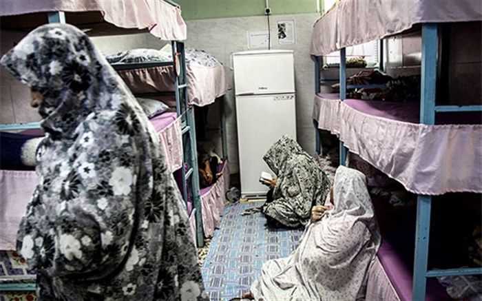 مدیرکل دفتر امور بانوان و خانواده استانداری فارس: 8 درصد از زنان زندانی استان فارس مرتکب جرائم غیر عمد هستند