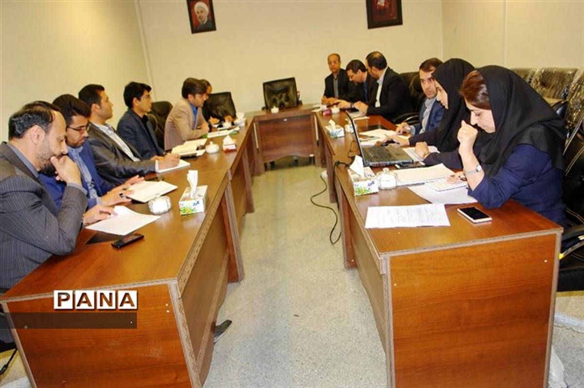 جلسه پیگیری جذب اعتبارات پروژه های راه و شهرسازی خراسان شمالی برگزار گردید