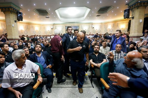 مراسم ترحیم «ناصر ملک مطیعی»
