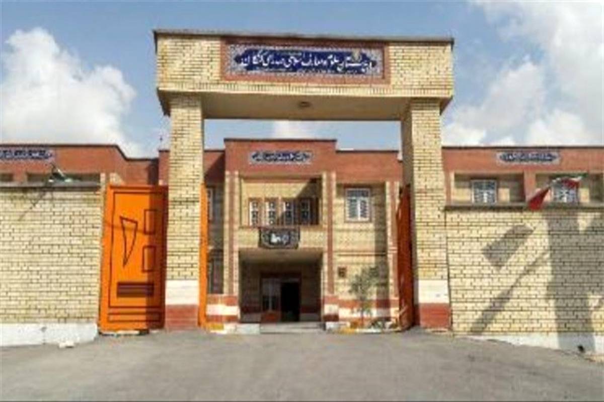 دبیرستان علوم و معارف اسلامی کنگان دانش آموز می پذیرد