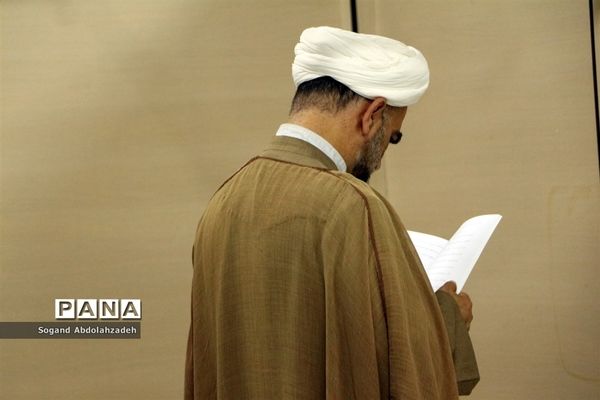 نمایشگاه قرآن و عترت در ساری