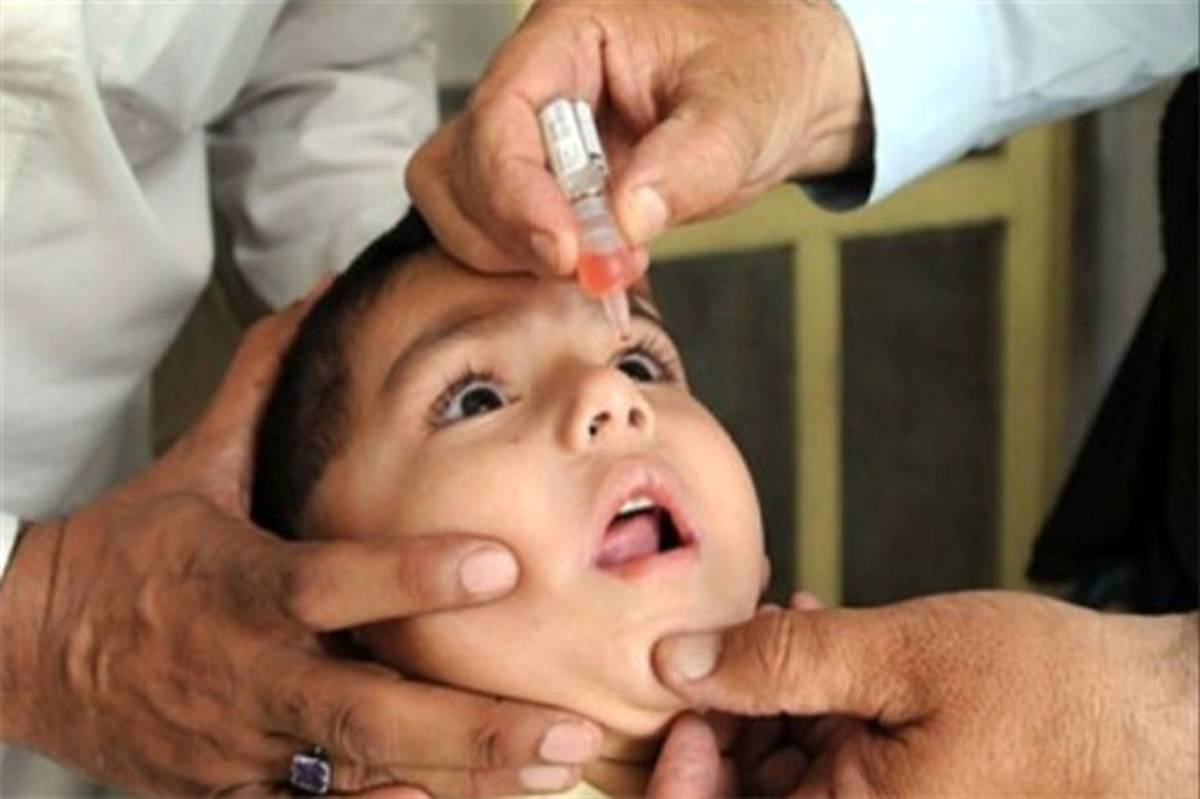 اجرای مرحله دوم طرح ایمن سازی فلج اطفال در اسلامشهر