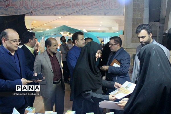 حضور معاون ابتدایی وزارت آموزش و پرورش در نمایشگاه قرآن کریم