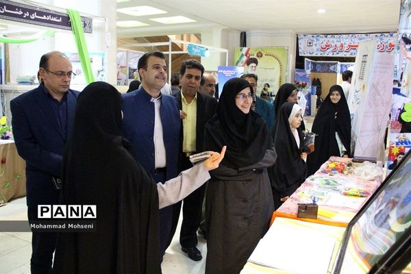 حضور معاون ابتدایی وزارت آموزش و پرورش در نمایشگاه قرآن کریم