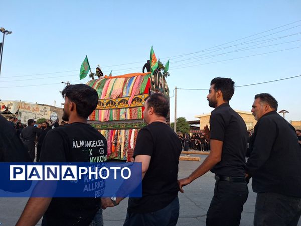 شکوه نخل‌گردانی در گناباد؛ تصویری از عشق و ارادت در محرم