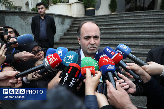 علیرغم مشکلات ارزی نیاز دامداران و مرغداران کشور تامین شد