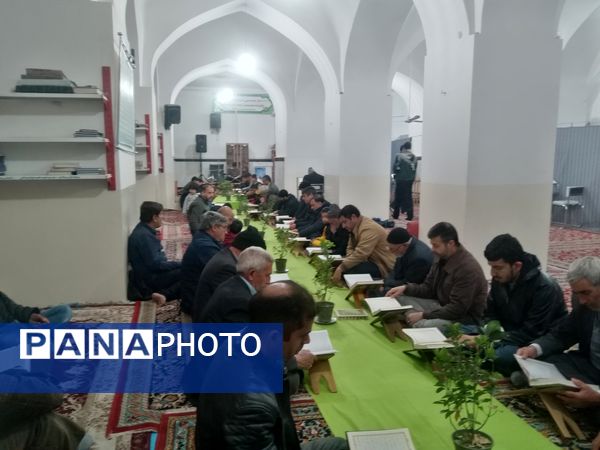 جلسه جزء خوانی قرآن کریم در شهرستان خلیل آباد 
