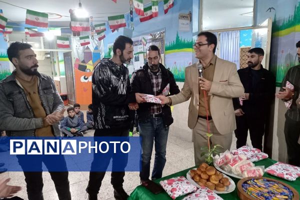  مراسم ولادت امیرالمومنین در دبستان هدایت ۲ شهرری