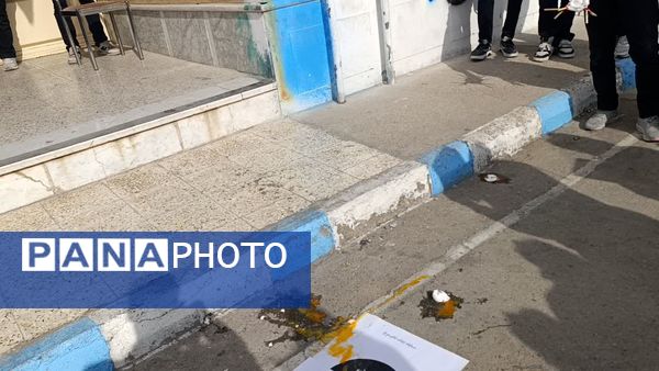 مسابقه «نجات تخم‌مرغ» در دبیرستان شهید بهشتی بهبهان