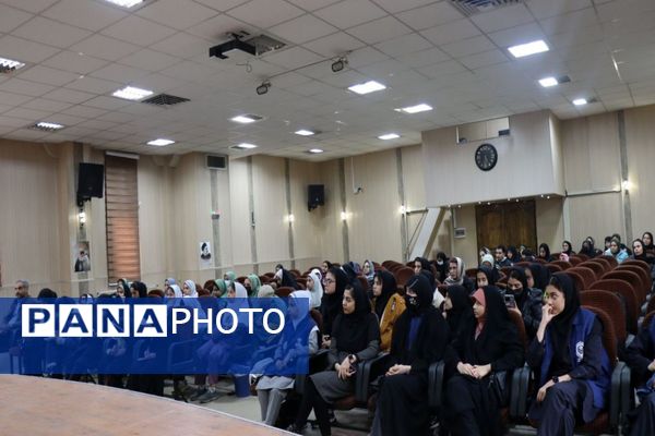 خون تازه در رگ‌های پانا پاکدشت 