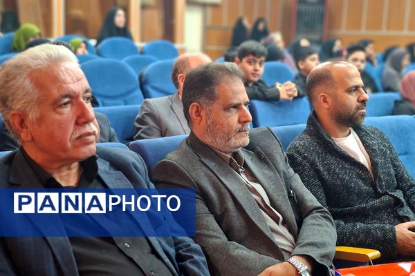 نشست فصلی مدیران شهرستان قرچک