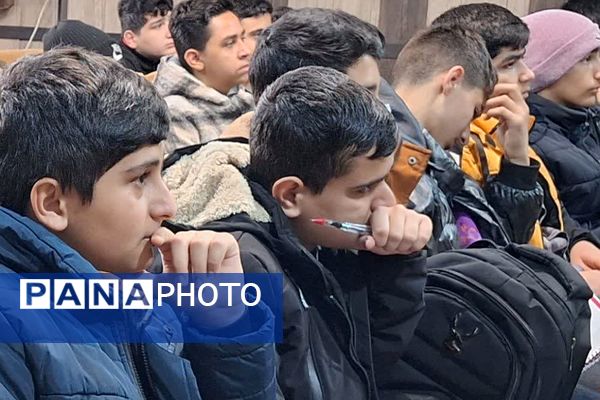 برگزاری همایش‌ هدایت تحصیلی،در قرچک 
