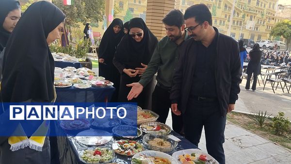 هفته سلامت روان در مدرسه هوشیار ناحیه ۱ مشهد 